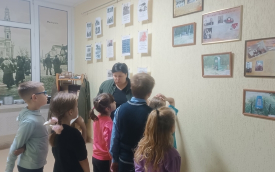 Інфармацыйныя гадзіны па генацыду