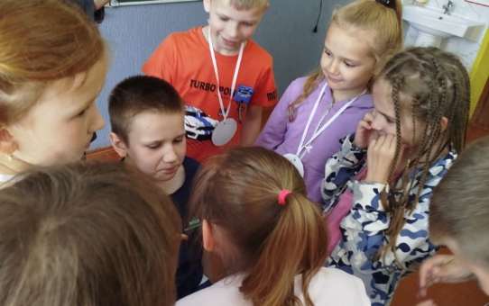 лагерь "Страна Детства". День 2 "Вместе весело шагать"